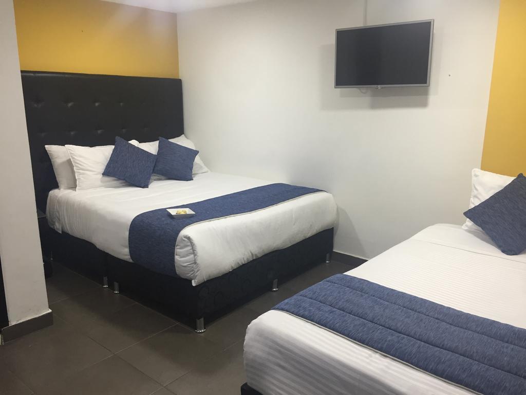 Hotel Aj Ferial Bogota Exterior photo