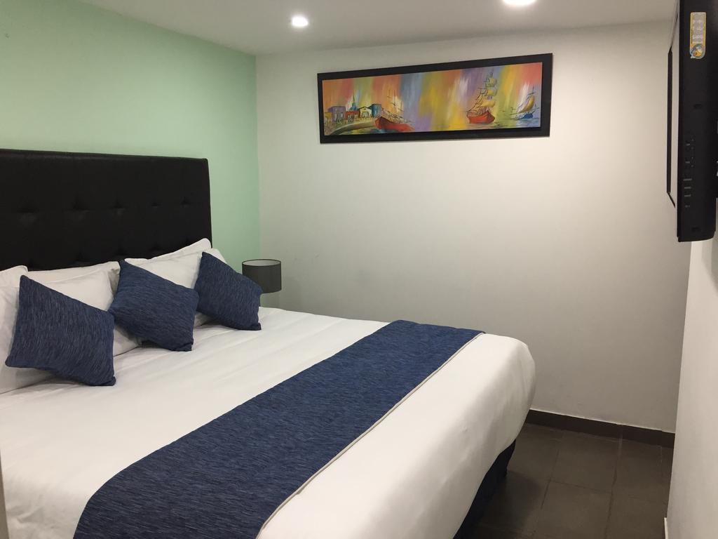 Hotel Aj Ferial Bogota Exterior photo