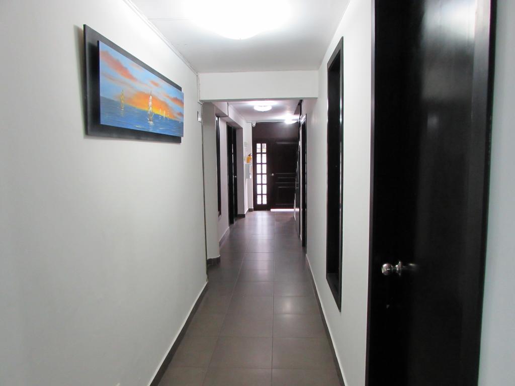 Hotel Aj Ferial Bogota Exterior photo